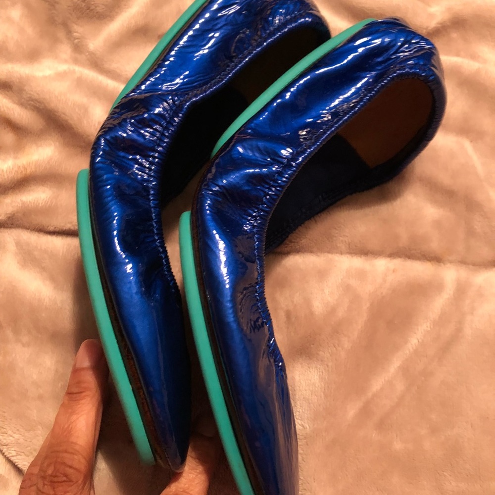 Sapphire Tieks Size 9 - worn once